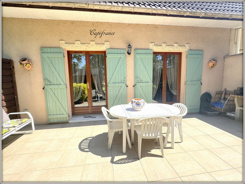 Maison - 92 m² - 5 pièces