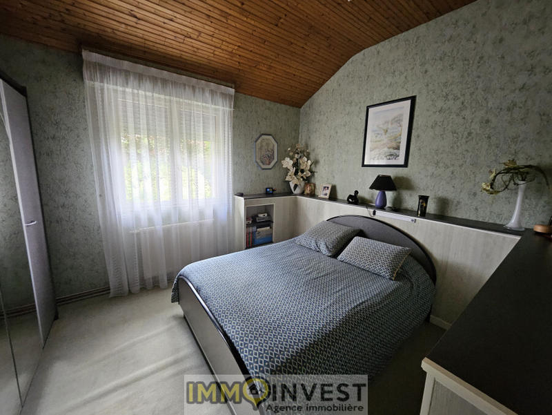 Propriété - 260 m² - 9 pièces