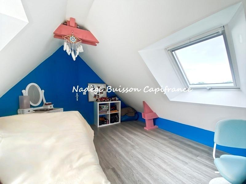 Maison traditionnelle - 140 m² - 7 pièces