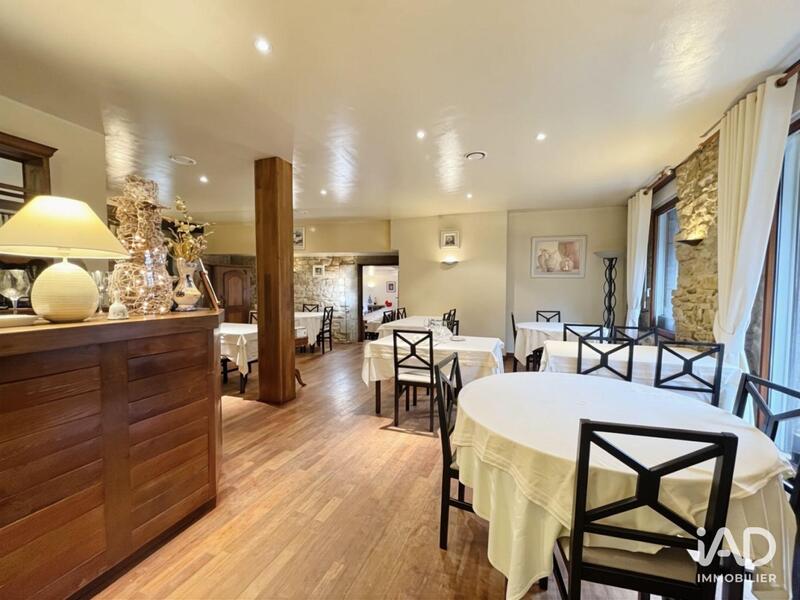 Local commercial - 161 m²