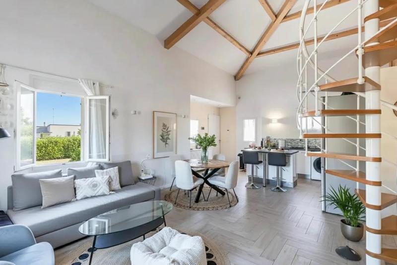 Maison - 160 m² - 6 pièces