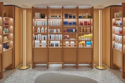 Beauté / Bien-être - 127 m²