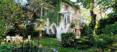 Maison - 160 m² - 6 pièces