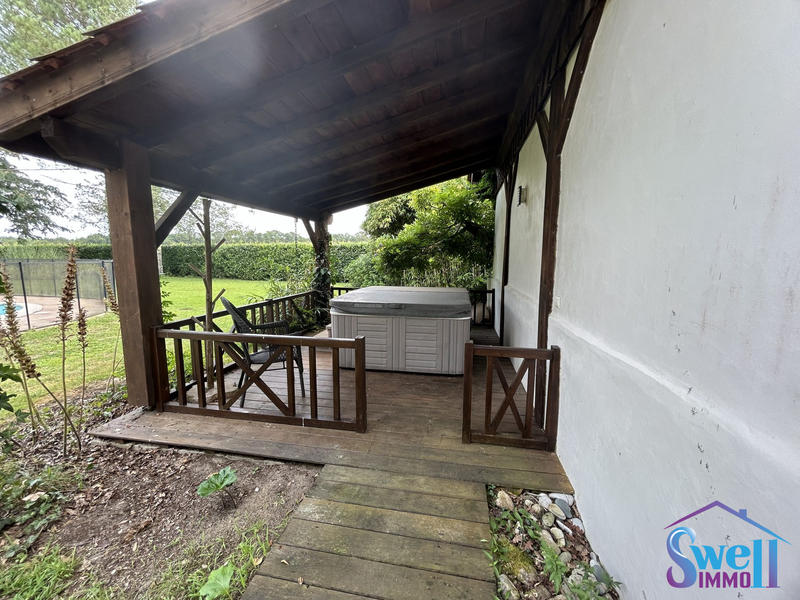 Maison ancienne - 205 m² - 11 pièces