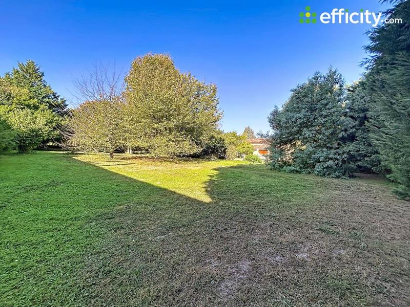 Maison bourgeoise - 275 m² - 8 pièces