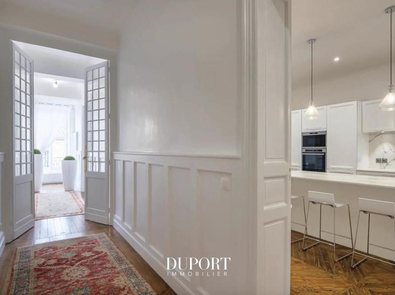 Appartement - 145 m² - 4 pièces