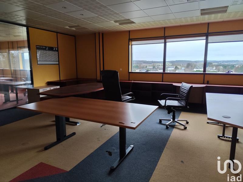 Local commercial - 2 026 m²