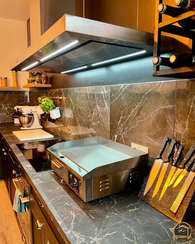 Maison ancienne - 226 m² - 7 pièces