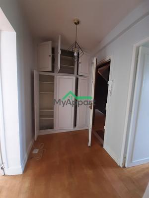 Appartement - 80 m² - 3 pièces