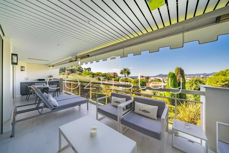 Appartement - 121 m² - 4 pièces