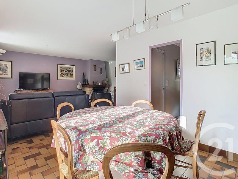 Maison - 103 m² - 7 pièces