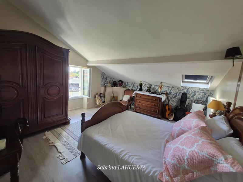 Maison de ville - 144 m² - 6 pièces