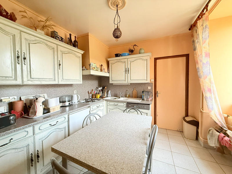 Maison - 122 m² - 6 pièces