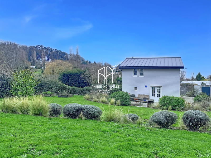 Maison contemporaine - 158 m² - 6 pièces