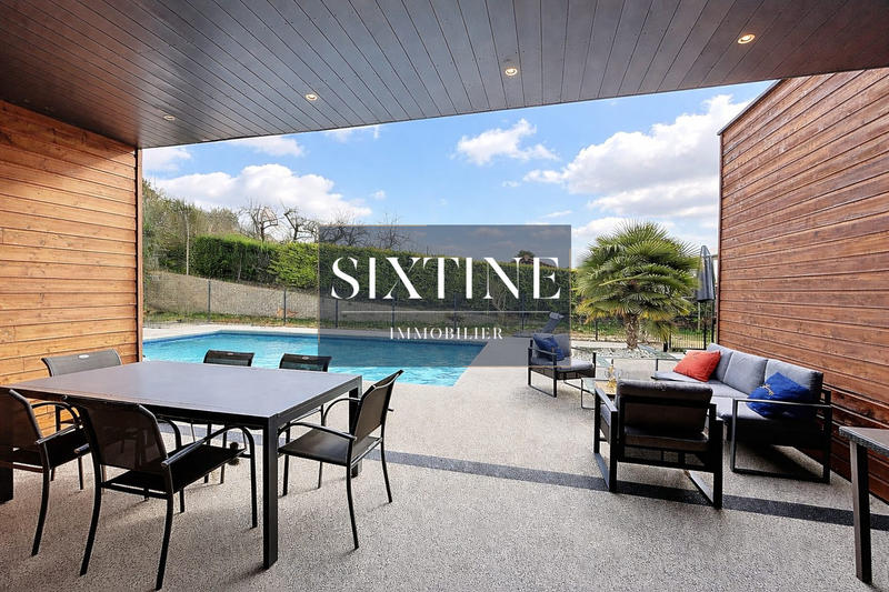 Maison - 138 m² - 5 pièces