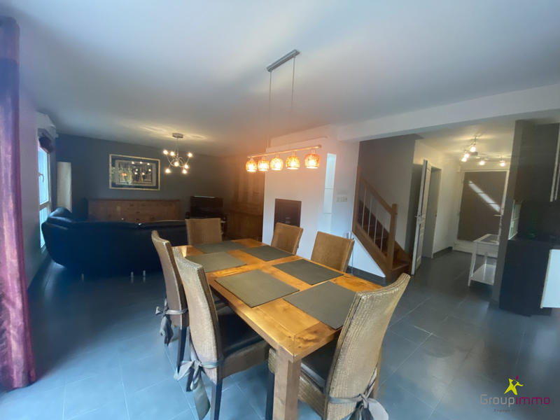 Maison - 104 m² - 5 pièces