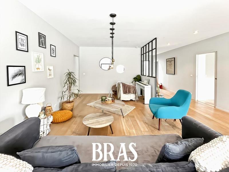 Maison - 170 m² - 6 pièces