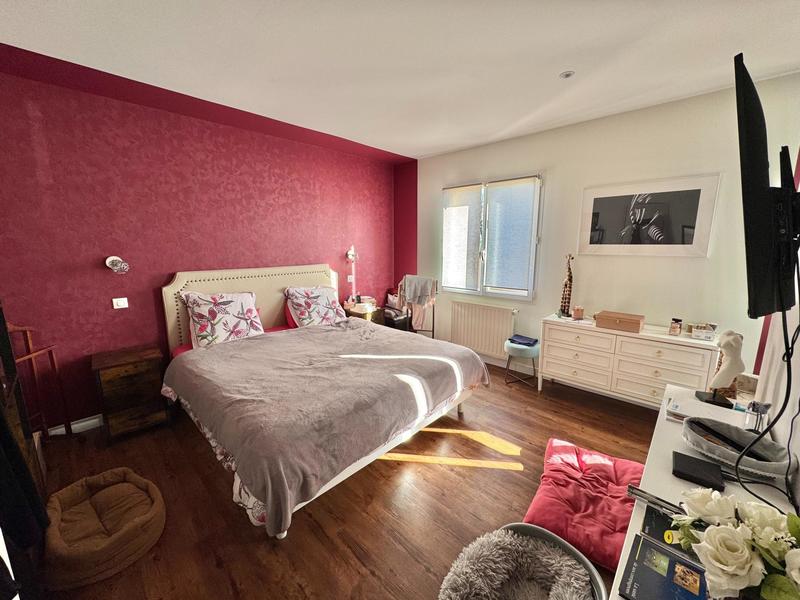 Maison - 170 m² - 6 pièces