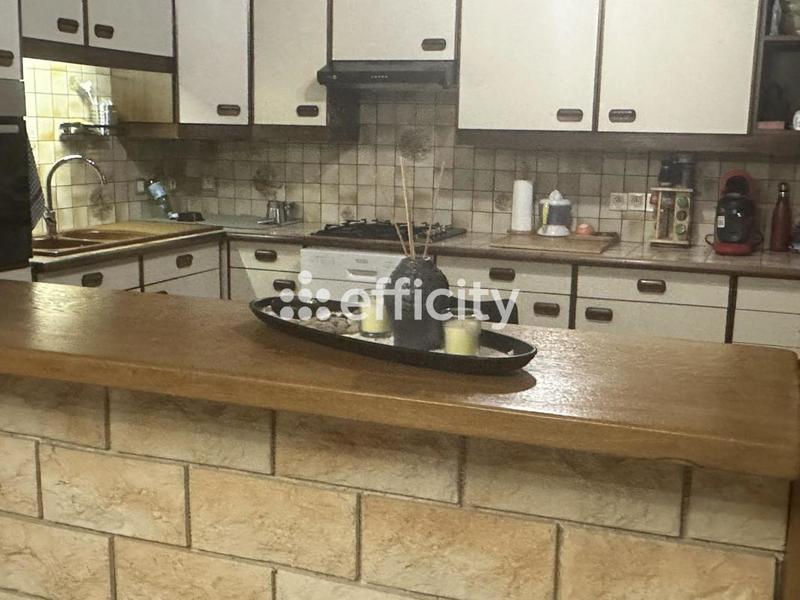 Maison - 115 m² - 6 pièces