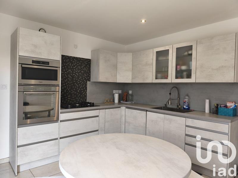 Maison - 195 m² - 7 pièces