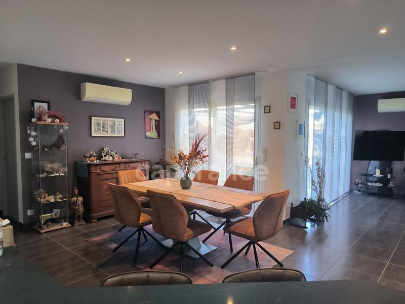 Maison - 120 m² - 4 pièces