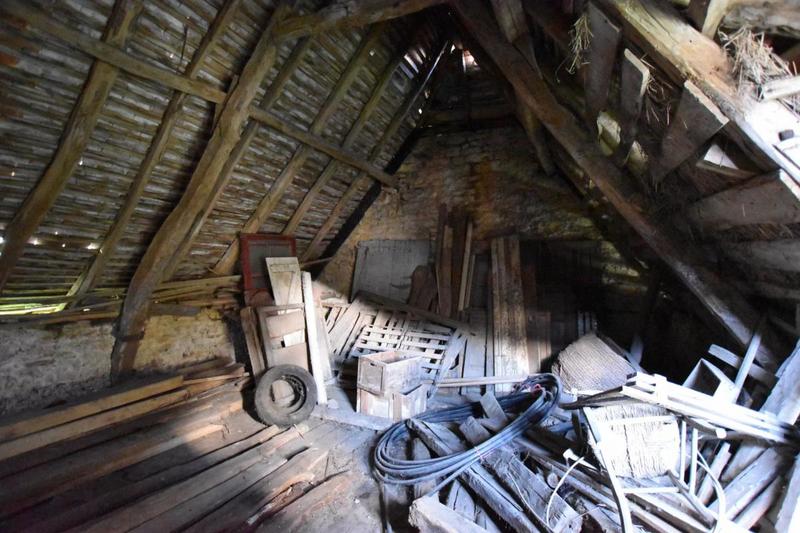 Grange - 70 m² - 1 pièce