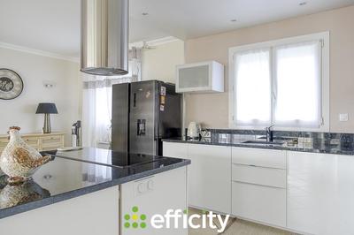 Maison - 153 m² - 5 pièces