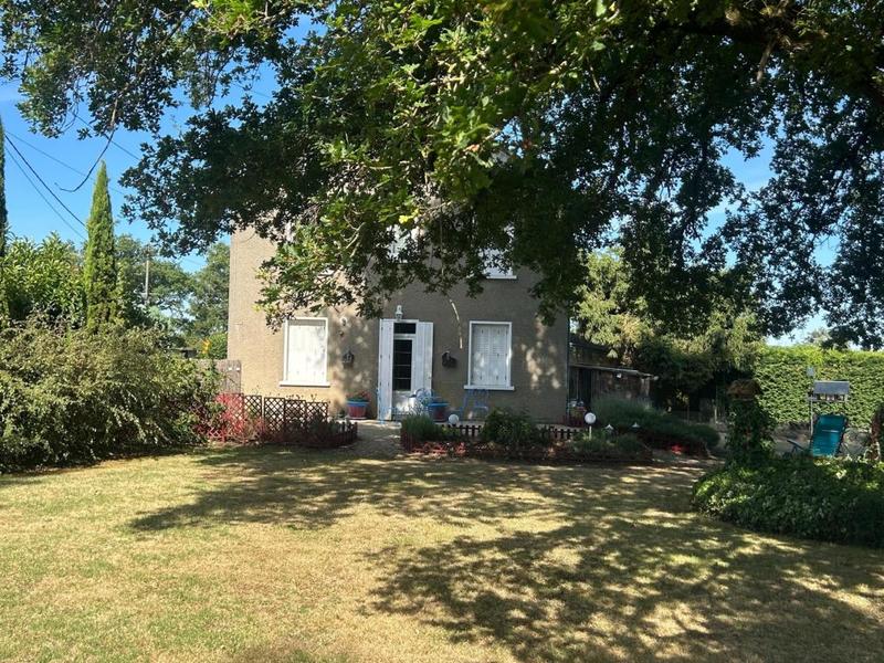 Maison - 95 m² - 4 pièces