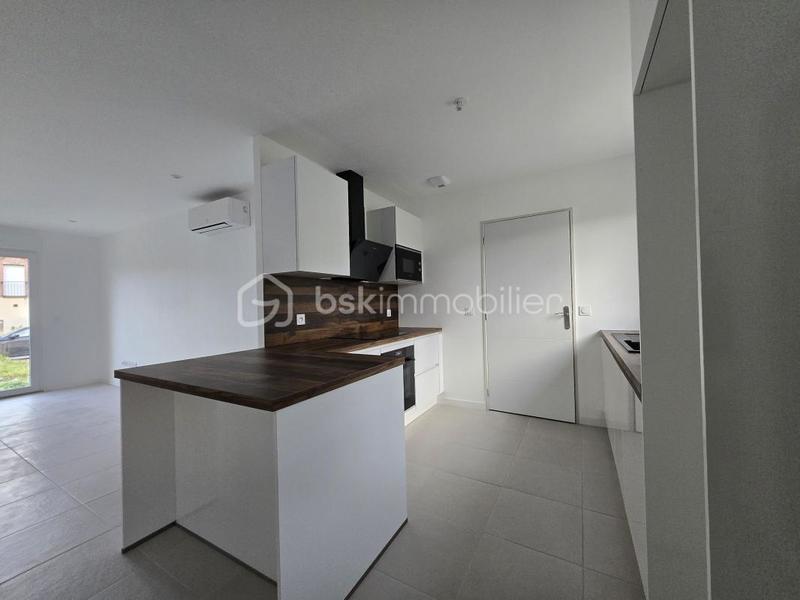 Pavillon - 93 m² - 5 pièces