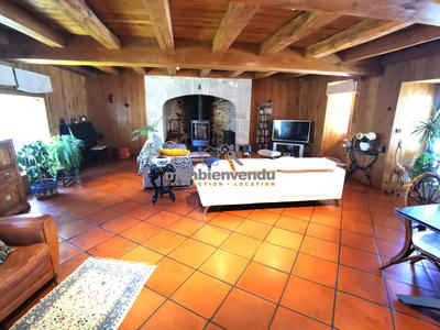 Maison ancienne - 132 m² - 4 pièces