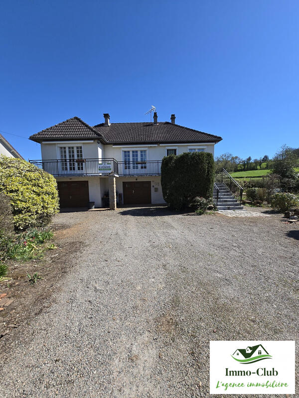 Maison traditionnelle - 88 m² - 5 pièces