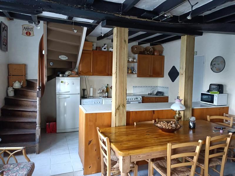 Appartement - 111 m² - 6 pièces