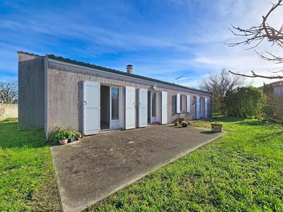 Maison - 97 m² - 5 pièces