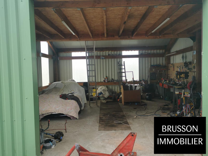 Maison - 184 m² - 9 pièces