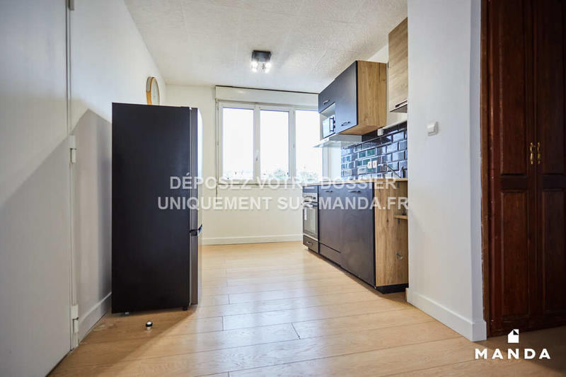 Chambre - 15 m² - 4 pièces