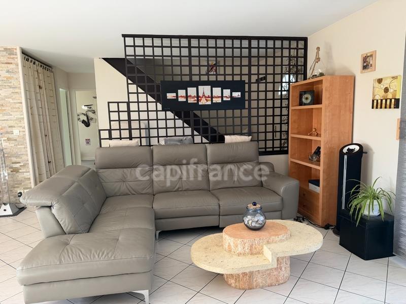 Maison - 129 m² - 6 pièces