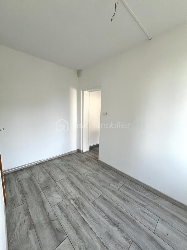 Studio - 24 m² - 1 pièce