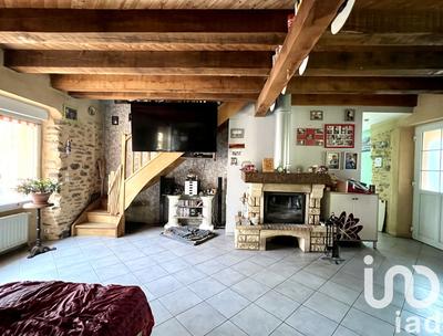 Maison - 159 m² - 6 pièces