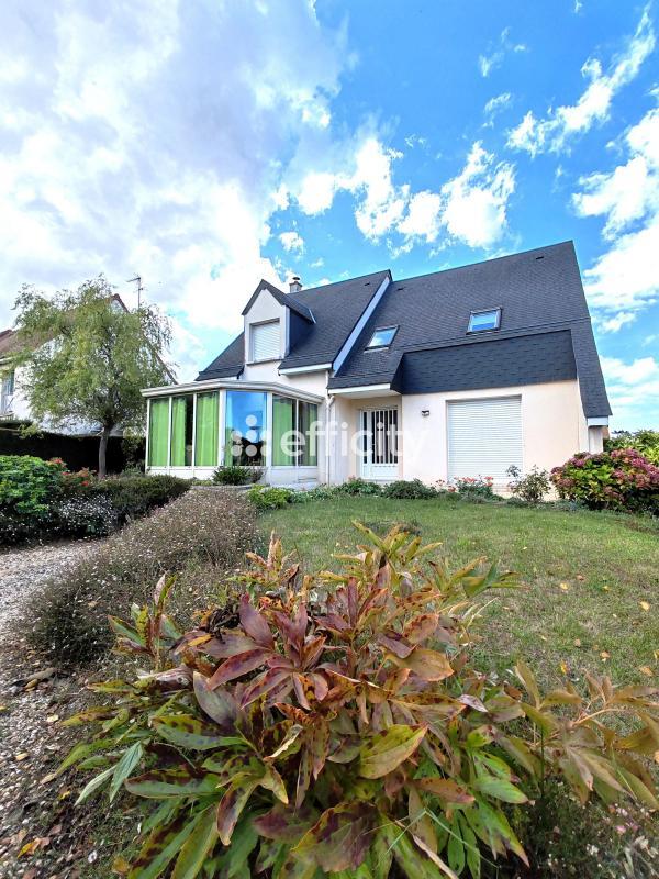 Maison - 152 m² - 6 pièces