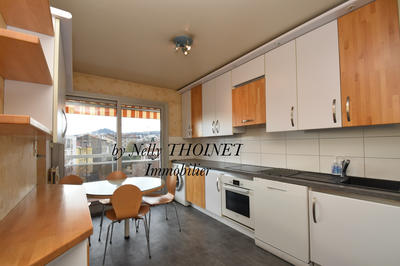 Appartement - 115 m² - 6 pièces