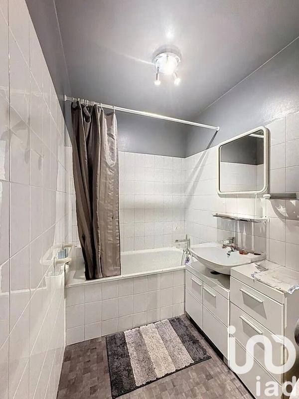 Appartement - 79 m² - 4 pièces