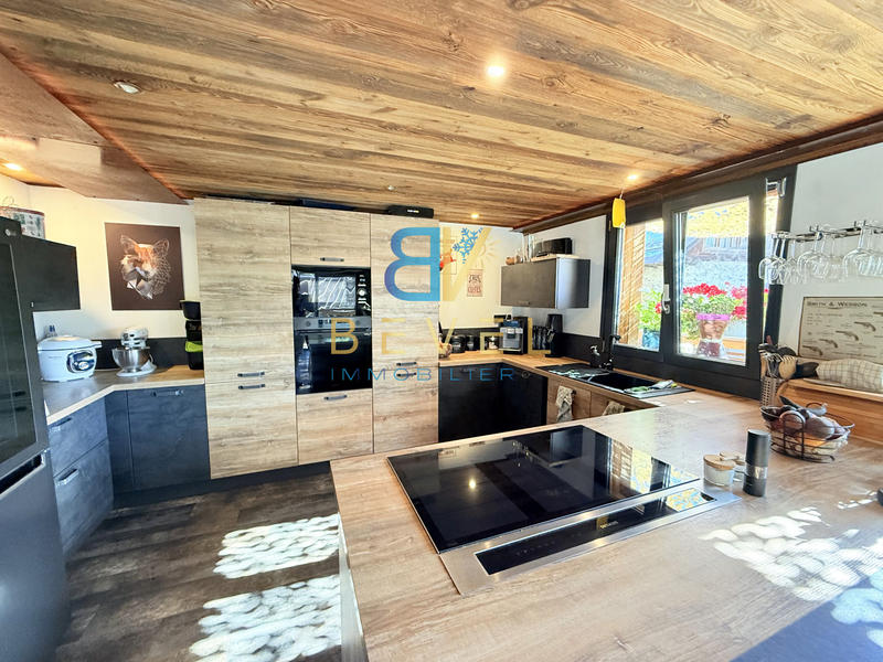 Châlet - 160 m² - 8 pièces