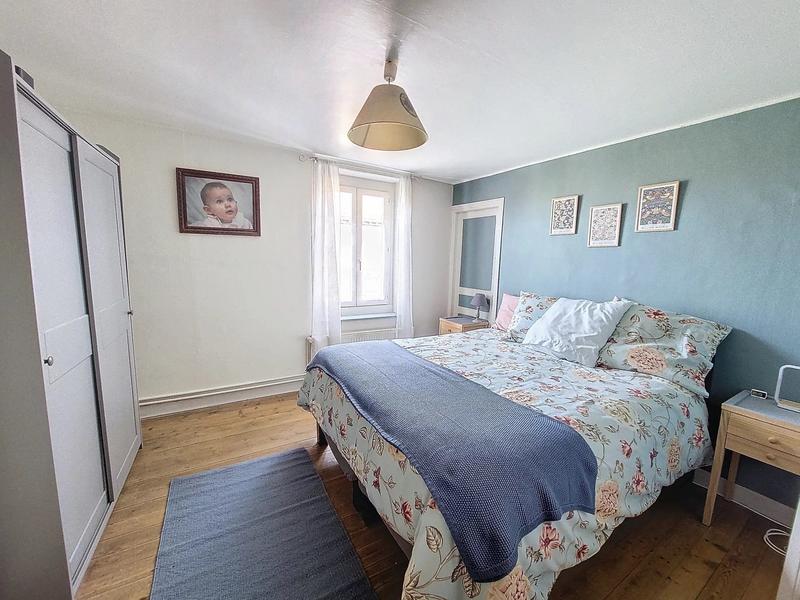 Maison - 151 m² - 7 pièces