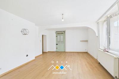 Maison de village - 140 m² - 6 pièces