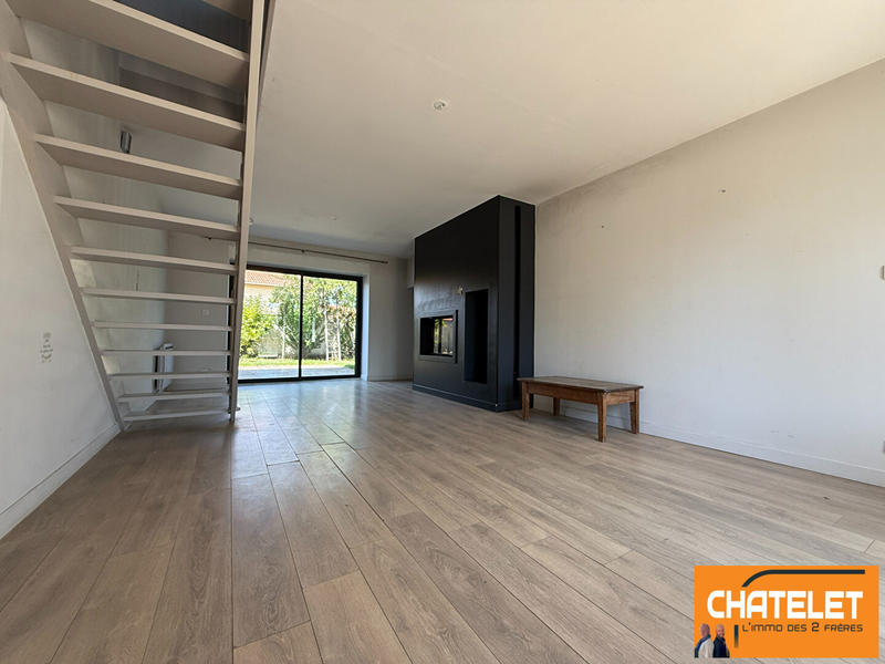 Maison - 151 m² - 7 pièces