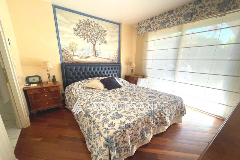 Appartement - 97 m² - 3 pièces