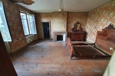 Maison de ville - 298 m² - 9 pièces