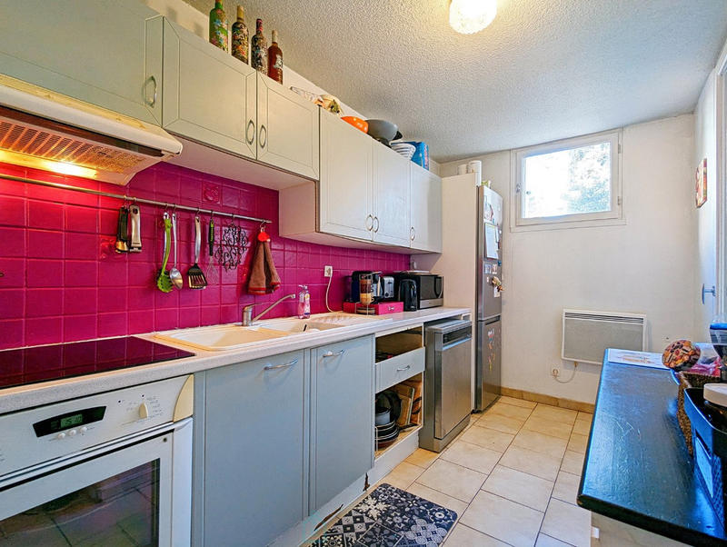 Appartement - 80 m² - 4 pièces