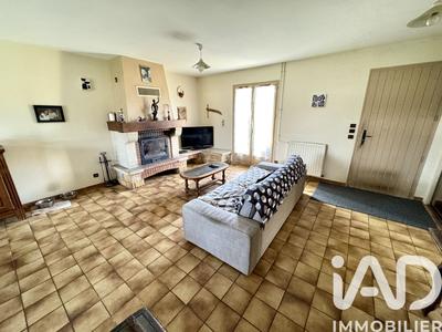 Maison - 88 m² - 4 pièces