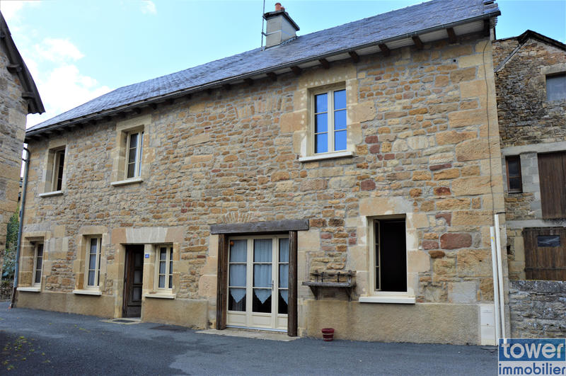 Maison de village - 140 m² - 6 pièces